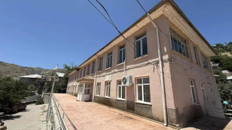33 yataklı hastaneyi sattılar: Bir ev fiyatıyla aynı!
