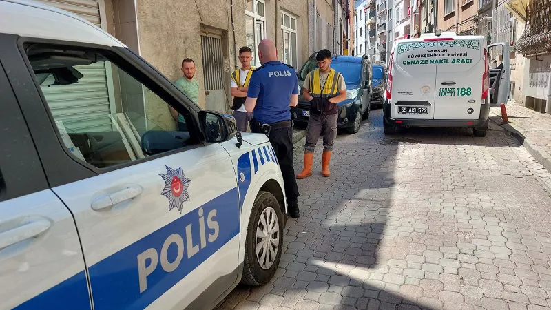Samsun'da Korkunç Olay! Apartmandaki Koku Cinayeti mi Gizledi?