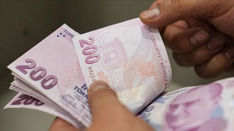 AK Parti'den flaş asgari ücret önerisi! '6 ayda bir zam yapılsın'