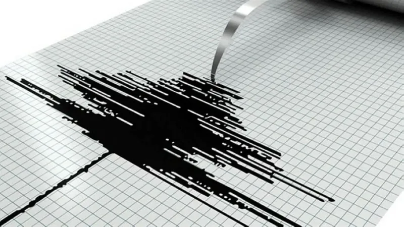 Akdeniz'de Korkutan Deprem! Ege Sallandı mı? İşte Son Dakika Bilgiler
