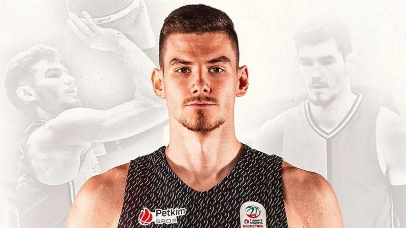 Petkimspor'dan Transfer Bombası! Roberts Blumbergs Aliağa'da!