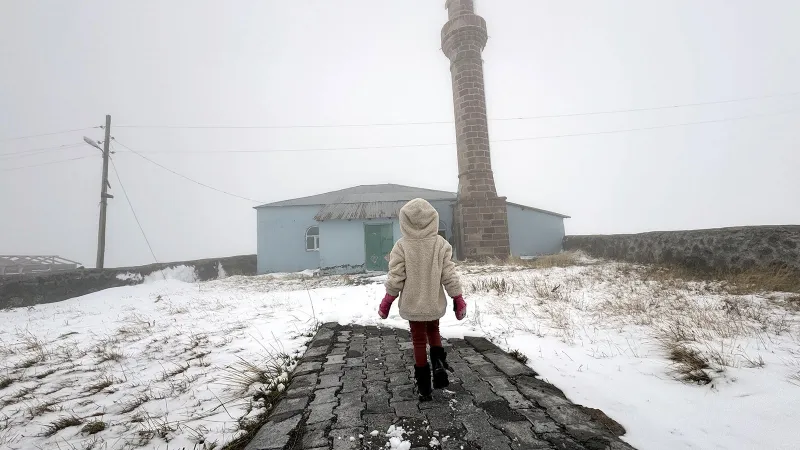 Ardahan Kars'ta Eylül Şoku! Kar Sürprizi Herkesi Şaşırttı