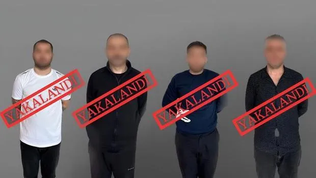 Bakan Yerlikaya duyurdu! Kırmızı bültenle aranan 4 kişi Türkiye'ye getirildi