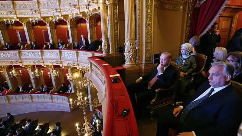 Başkan Erdoğan, Macaristan Başbakanı Orban ile kültürel programa katıldı