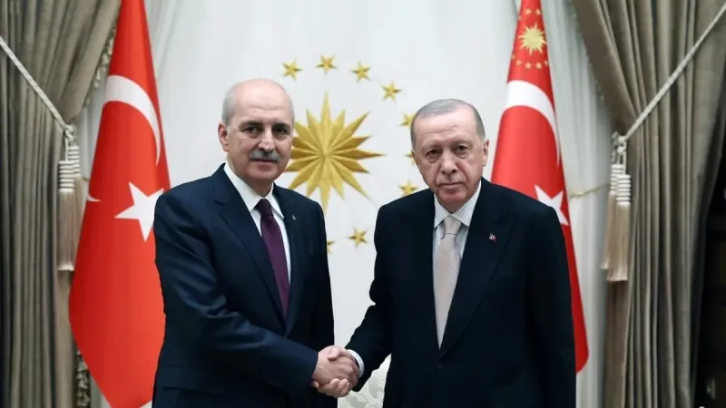 Başkan Erdoğan TBMM Başkanı Numan Kurtulmuş'u Külliyesi'nde kabul etti