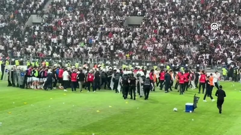 Batmanspor ve Vanspor taraftarlarına Elazığ yasağı