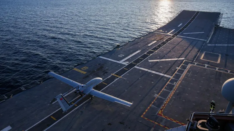 Bayraktar TB3 TCG Anadolu'da 100 sortiyi tamamladı