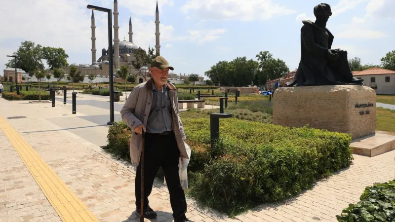 81'lik Hurdacıdan Rekor Deneme! YKS'ye Yine Giriyor!