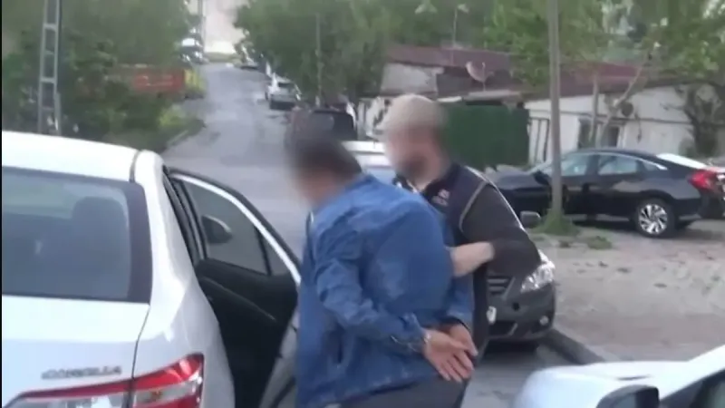 Türkiye'de DEAŞ Operasyonu: 298 Gözaltı! Şok Detaylar Ortaya Çıktı