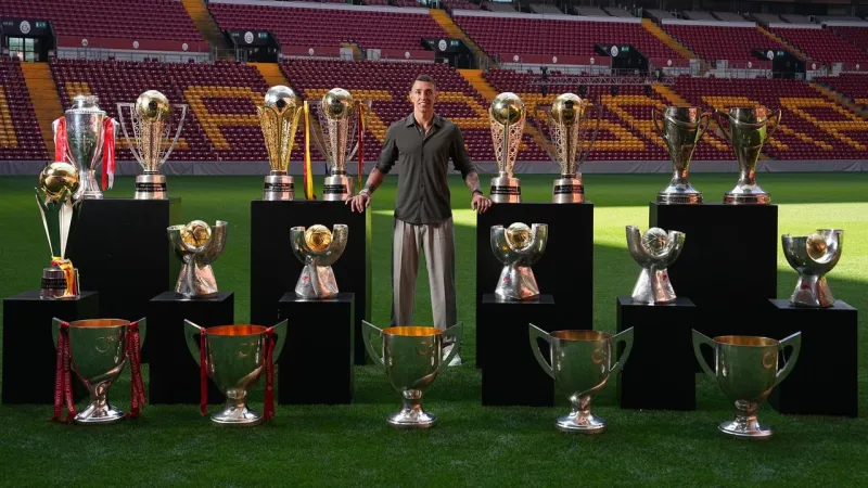 Galatasaray'dan Muslera'ya 'teşekkür' mesajı: İyi ki geldin!