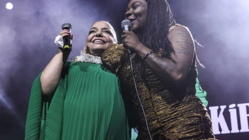 Grammy ödüllü Buika ile Kibariye aynı sahnede!