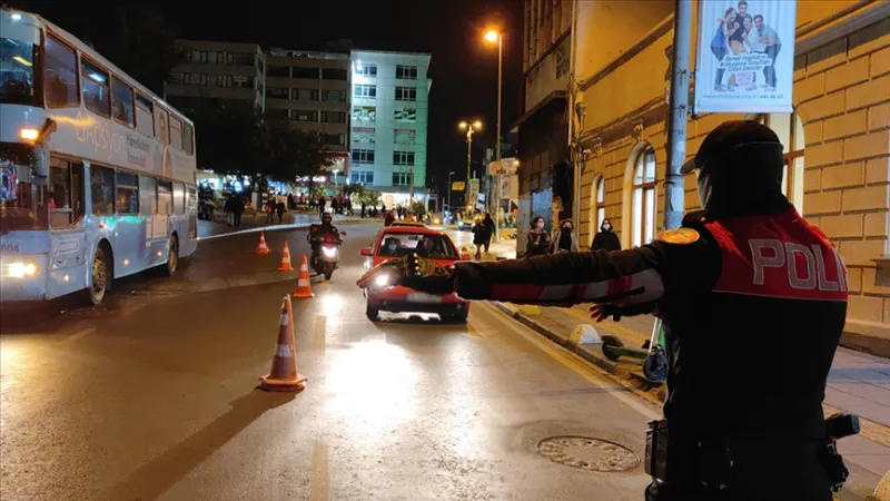 "Huzur İstanbul" uygulamasında 975 kişi gözaltına alındı