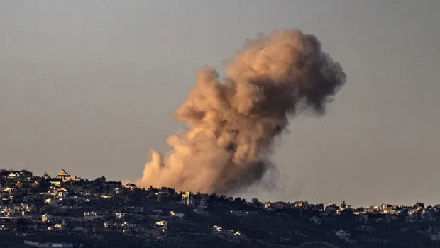 İsrail Lübnan'ı Bombaladı! Güneyde Neler Oluyor? Şok Saldırı!