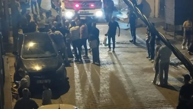 Esenyurt'ta Tinerli Dehşet! Yanlış Ev Ateşe Verildi!