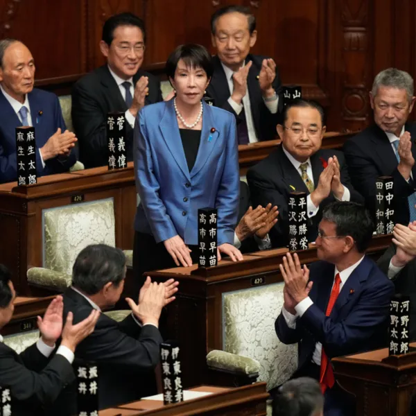 Japonya'nın ilk kadın başbakanı seçildi