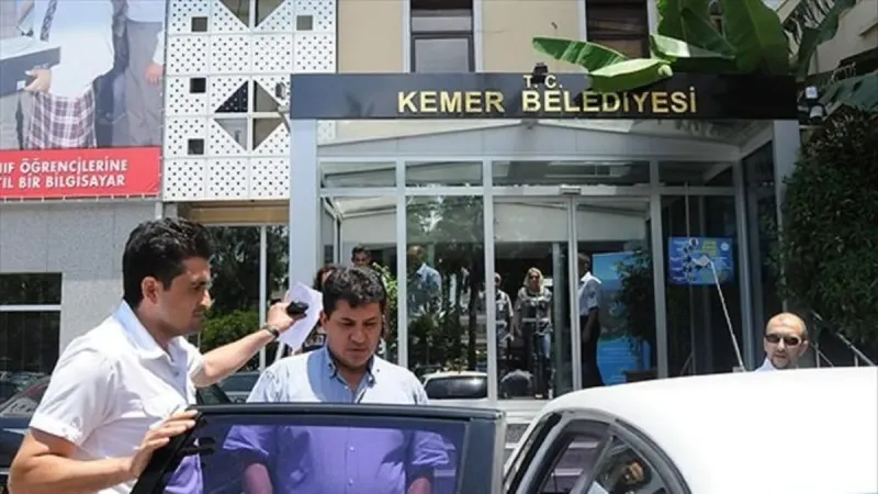 Kemer'de Şok Gözaltı! Eski Başkan Mustafa Gül Neden Tutuklandı?