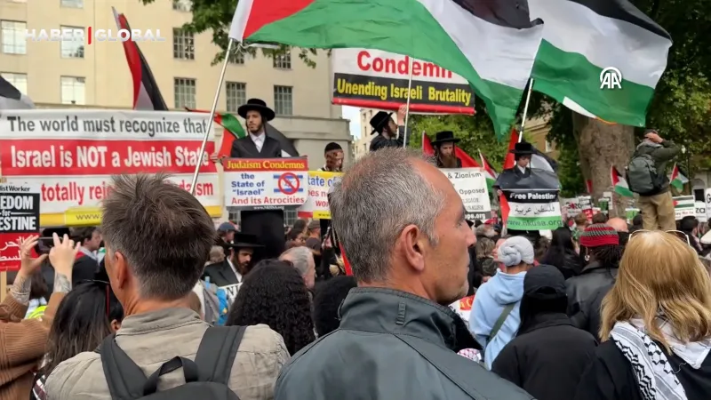 Londra Alarmda: İsrail'e Silah Satışına Dev Protesto!