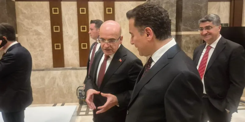 Şimşek ve Babacan Gizli Ekonomi Zirvesi! Neler Konuşuldu?