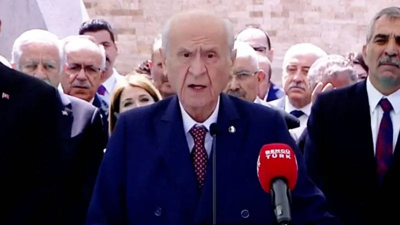 Murat Yetkin: “Kurucu önder” dil sürçmesi olmayabilir, Bahçeli, tasarladığı ikinci cumhuriyette MHP hep iktidar denklemine kalsın istiyor
