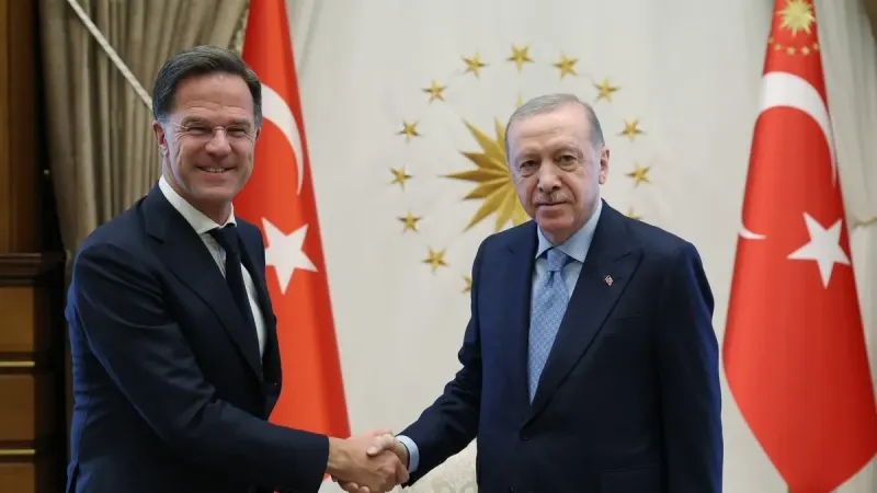 Erdoğan'dan Rutte'ye Ukrayna Mesajı! Türkiye'ye Övgüler Yağdı!