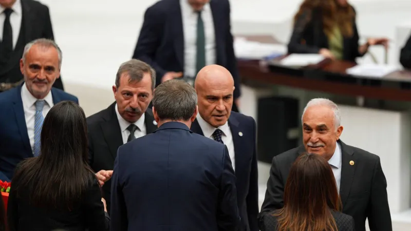 Sırrı Süreyya Önder'in Ardından: Meclis'te Duygu Dolu Anma!