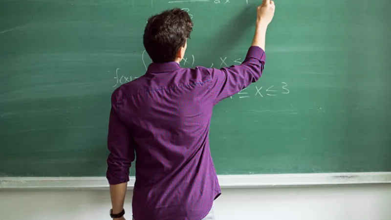 MEB Açıkladı! Öğretmen Akademileri Hangi İllerde Kurulacak?