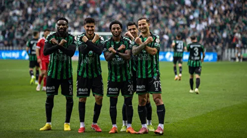 Kocaelispor Şampiyonluğu Taçlandırdı! Keçiörengücü'ne Gol Yağmuru