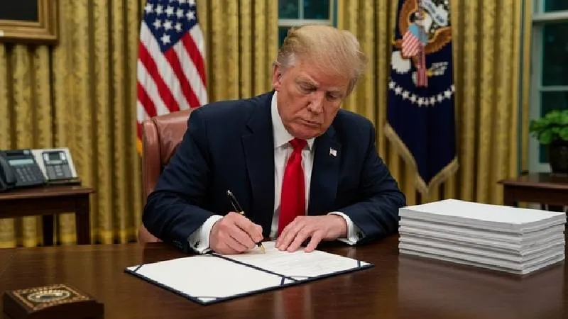 Trump'tan Şok Hamle! Yabancı Filmlere %100 Vergi Mi Geliyor?