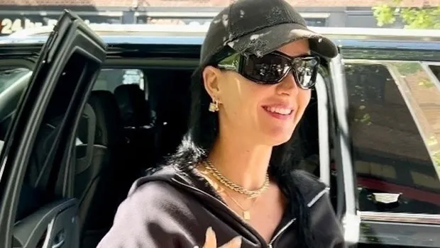 Önce kocasından sonra nişanlısından ayrılmıştı: Yaralı kalbiyle bulduğu yeni aşkı da gitmesin diye falcılara, medyumlara sığındı