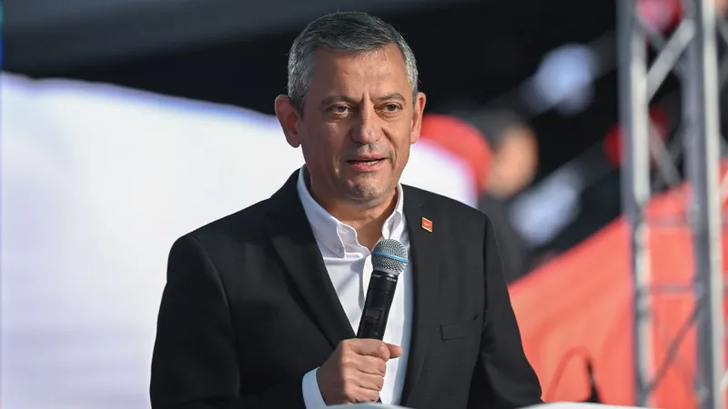 Özgür Özel'den Pehlivan'ın tutuklanmasına tepki: Herhalde bunu anlatmasını istediler