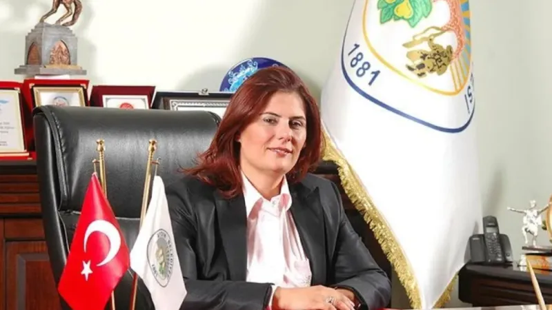 ‘Özlem Çerçioğlu AKP’ye geçiyor’ iddiası