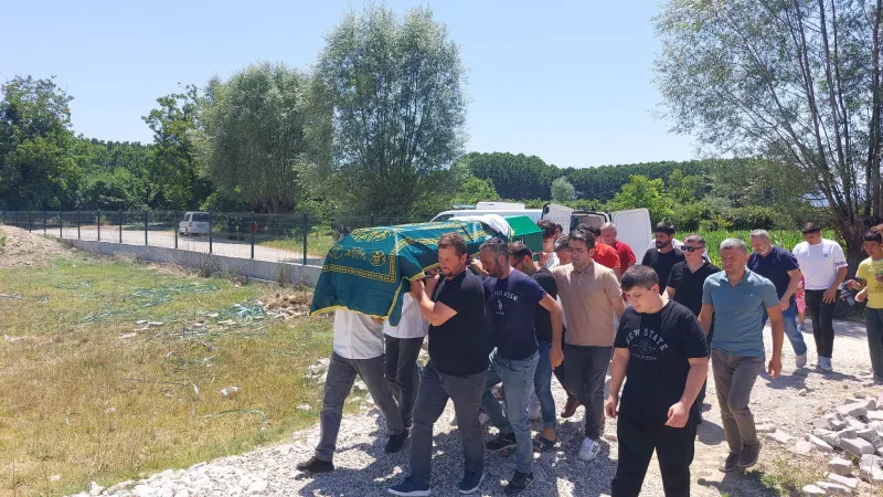 Sakarya'da Feci Kaza: Motosiklet Sürücüsü Can Verdi!