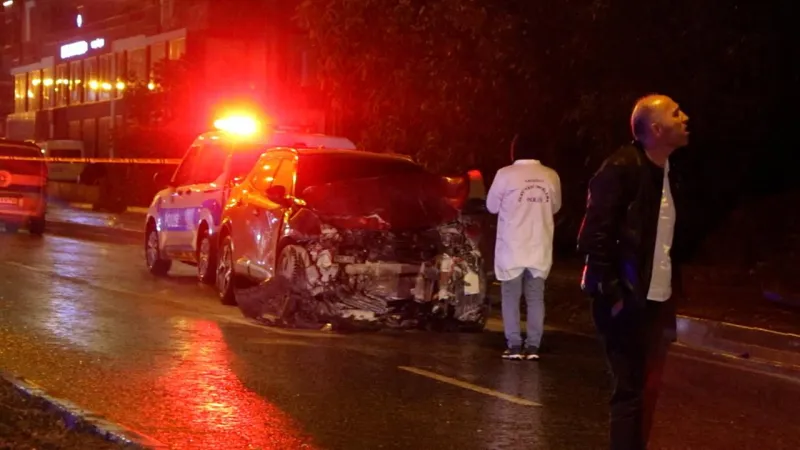 Samsun'da kavşakta feci kaza: Aynı aileden 2 kişi yaşamını yitirdi