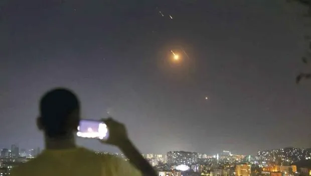 İran-İsrail Sanal Savaşı: Yapay Zeka ve Sahte Haberler!