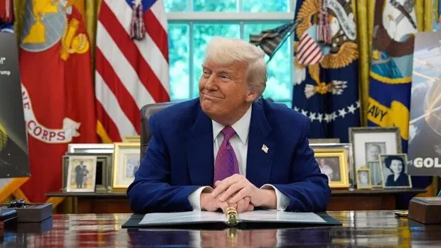 Trump'tan Şok Savunma Planı: Altın Kubbe Füzeleri Durduracak mı?