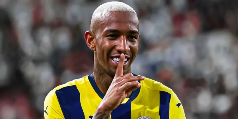 Talisca Fenerbahçe'den Ayrılıyor Mu? Yıldız Oyuncudan Şok Açıklama!