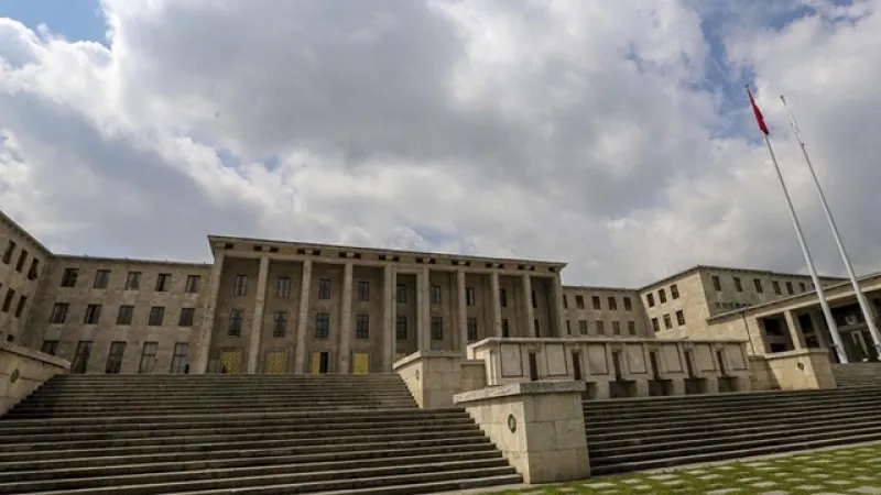 TBMM'de Neler Oluyor? Kritik Gelişmeler ve Yasa Tasarıları!