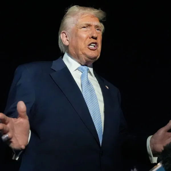 Trump "yetkisini" vurguladı