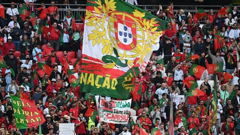 UEFA Uluslar Ligi'nde İspanya'yı penaltılarla 5-3 yenen Portekiz şampiyon oldu