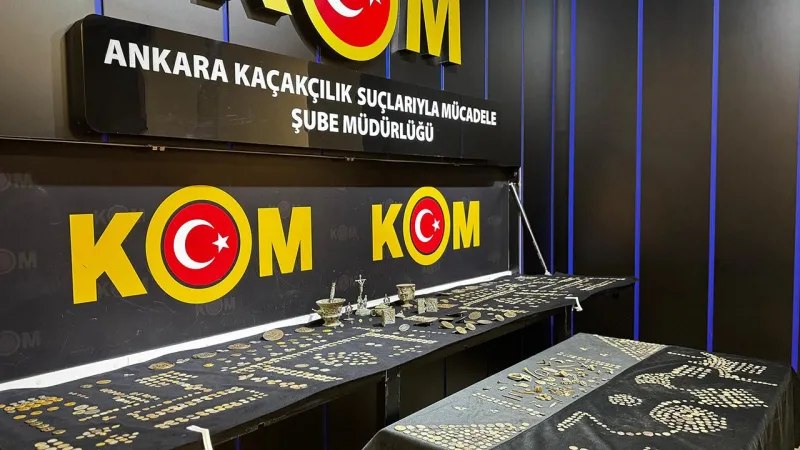 Yurt dışına kaçırılmaya çalışılan çok sayıda tarihi esere el kondu